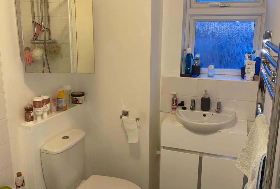 2 bedroom House in Hemel Hempstead House Exchange