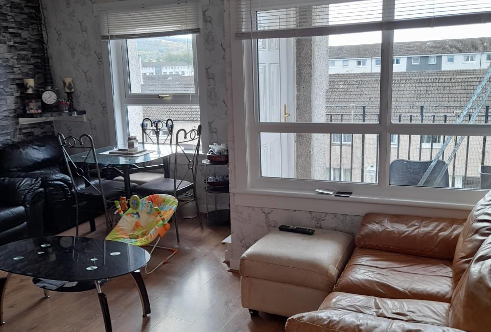 3 bedroom in Johnstone House Exchange