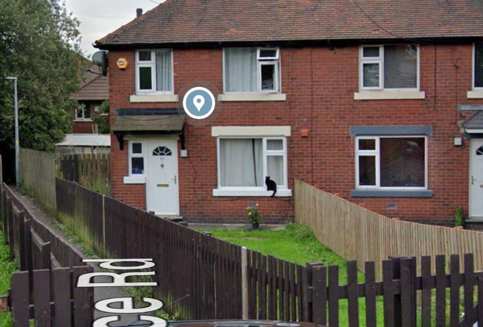 3 bedroom House in AshtonUnderLyne House Exchange