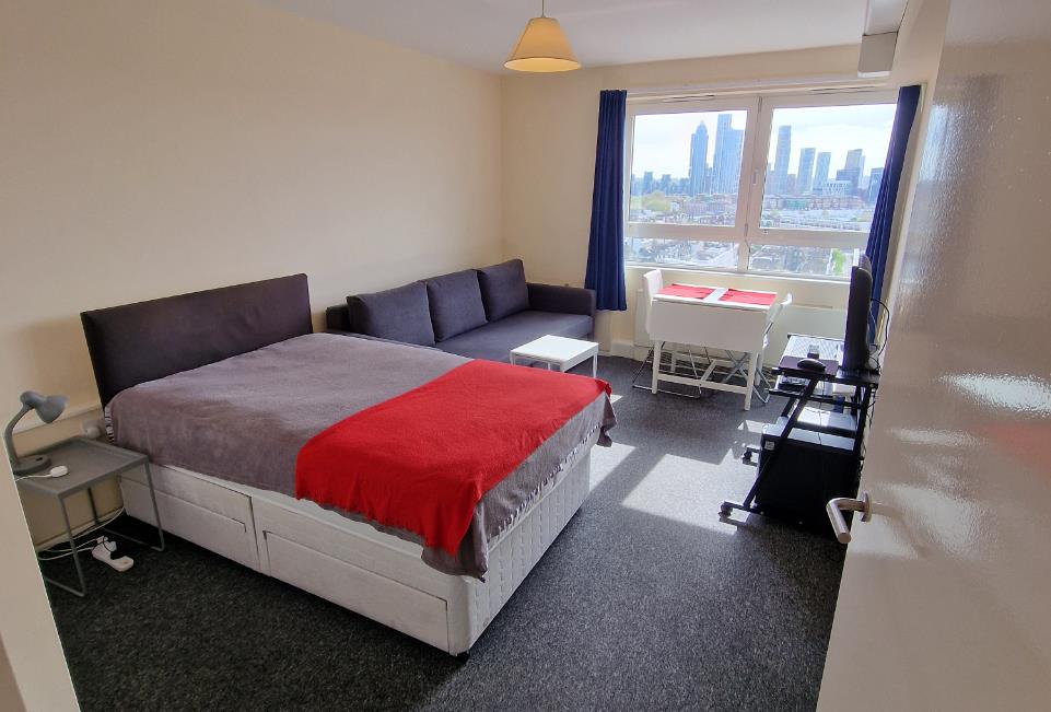 1 bedroom Studio Bedsit in London House Exchange